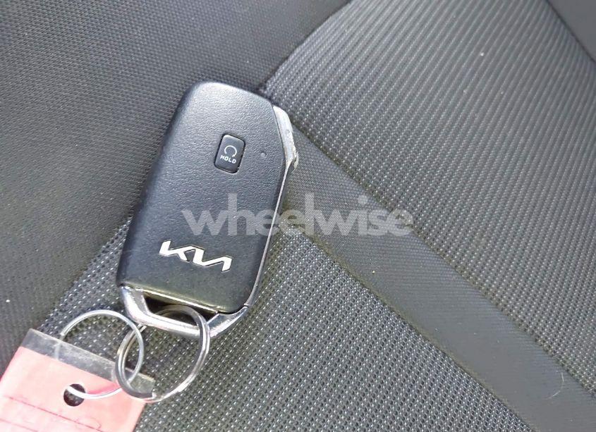 Photo 11 of 2022 Kia K5 LXS (VIN 5XXG14J2XNG153476)