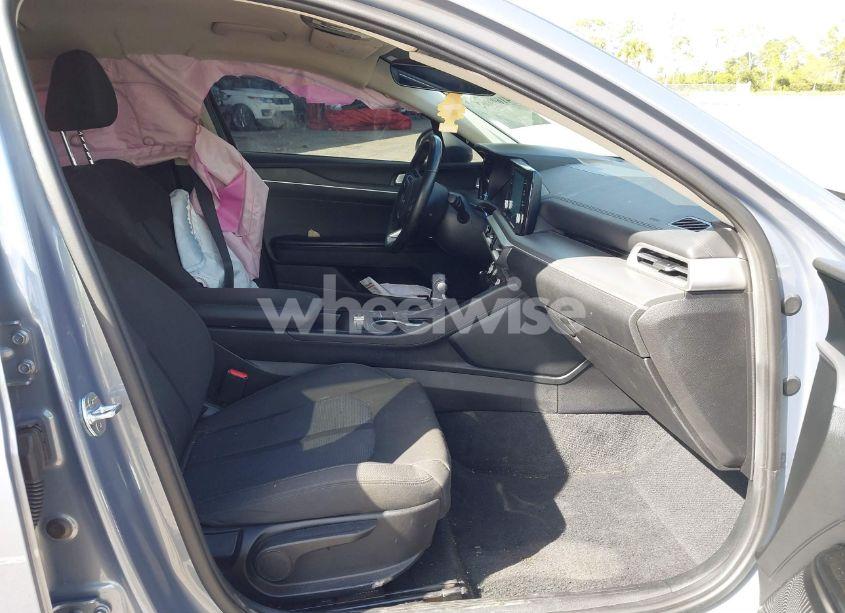 Photo 5 of 2022 Kia K5 LXS (VIN 5XXG14J2XNG153476)