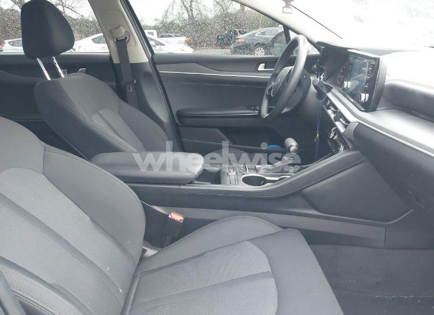 Photo 5 of 2022 Kia K5 LXS (VIN 5XXG14J2XNG160749)