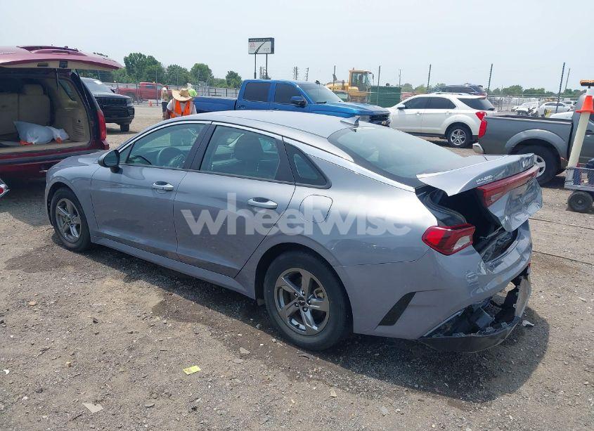Photo 3 of 2023 Kia K5 LXS (VIN 5XXG14J2XPG175657)