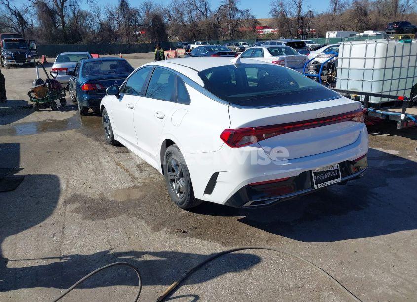 Photo 3 of 2023 Kia K5 LXS (VIN 5XXG14J2XPG220175)