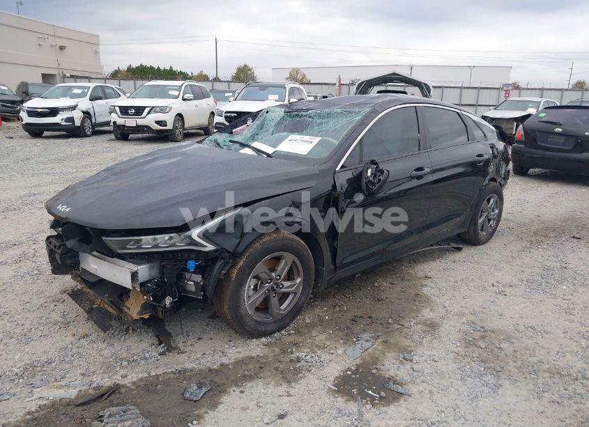 Photo 2 of 2024 Kia K5 LXS (VIN 5XXG14J2XRG237528)