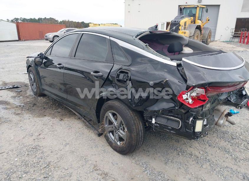 Photo 3 of 2024 Kia K5 LXS (VIN 5XXG14J2XRG237528)