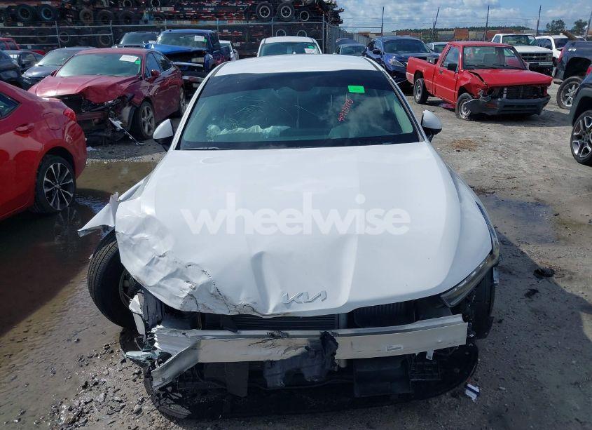 Photo 11 of 2022 Kia K5 LX (VIN 5XXG24J20NG108463)