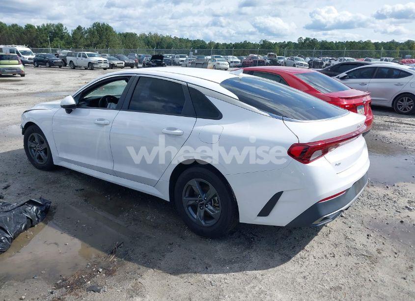 Photo 3 of 2022 Kia K5 LX (VIN 5XXG24J20NG108463)