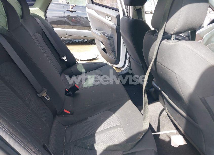 Photo 8 of 2022 Kia K5 LX (VIN 5XXG24J20NG108463)