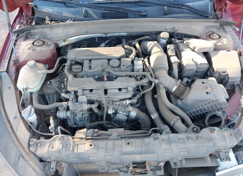 Photo 10 of 2021 Kia K5 LX (VIN 5XXG24J21MG011402)