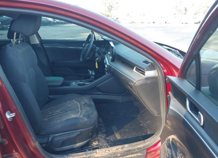 Photo 5 of 2021 Kia K5 LX (VIN 5XXG24J21MG011402)