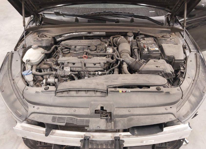 Photo 10 of 2021 Kia K5 LX (VIN 5XXG24J21MG016759)