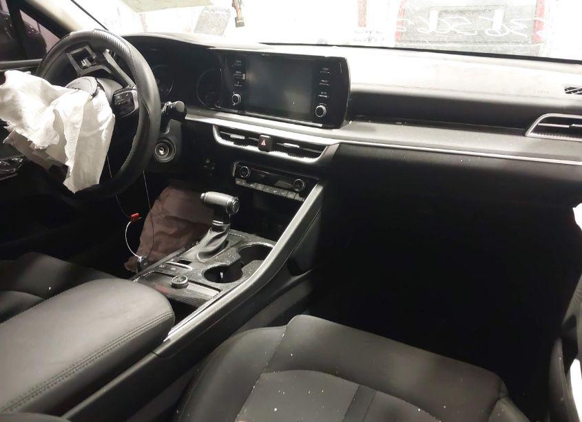 Photo 5 of 2021 Kia K5 LX (VIN 5XXG24J21MG016759)