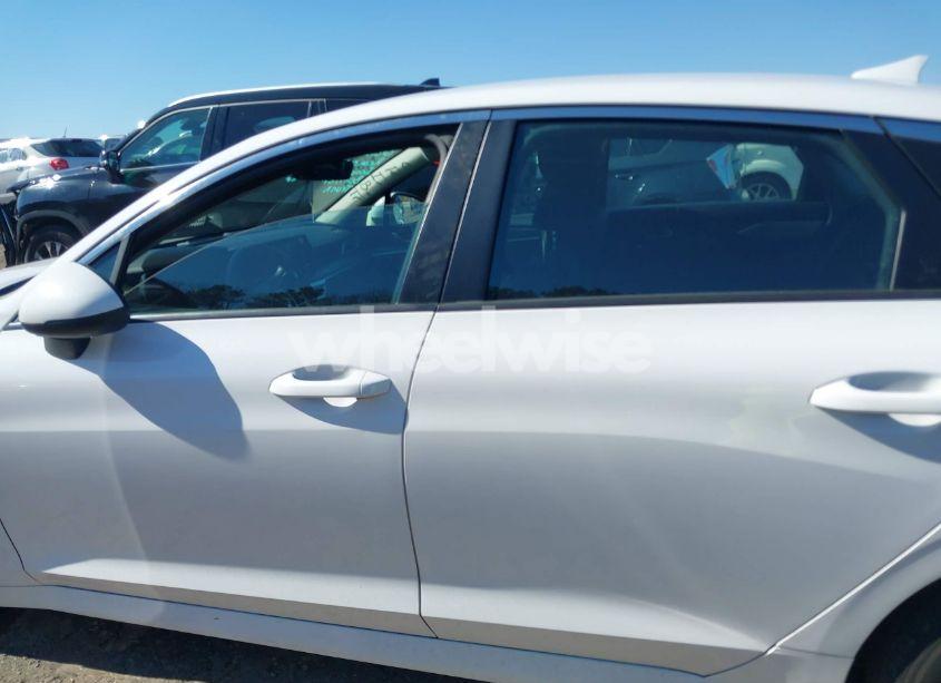 Photo 15 of 2021 Kia K5 LX (VIN 5XXG24J22MG022358)