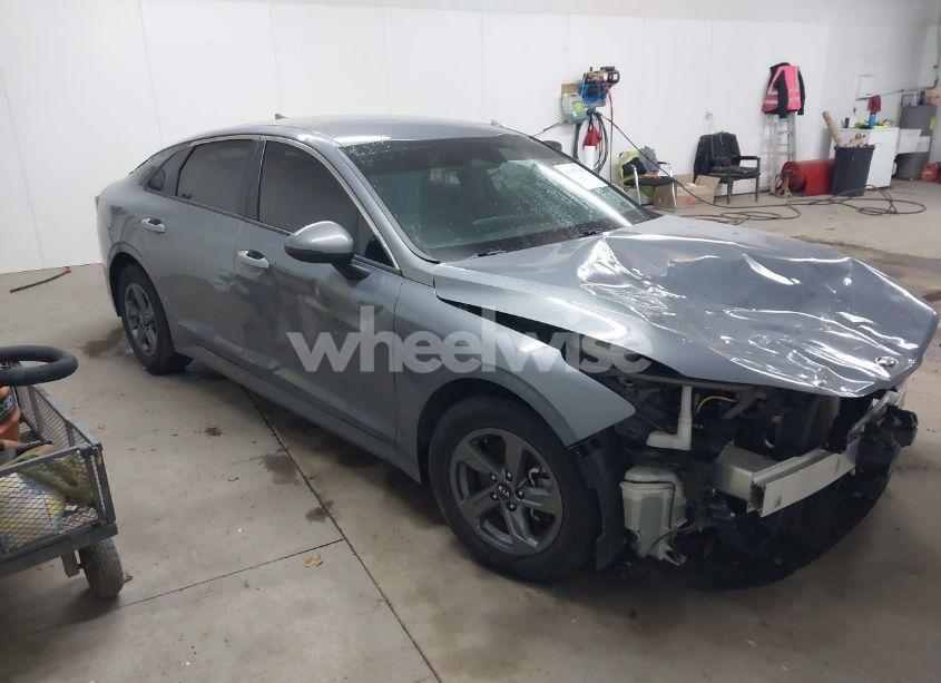 2021 Kia K5 LX (VIN 5XXG24J23MG006041) main photo