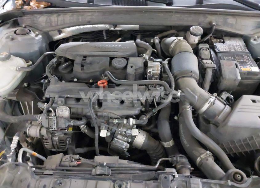 Photo 10 of 2021 Kia K5 LX (VIN 5XXG24J23MG006041)