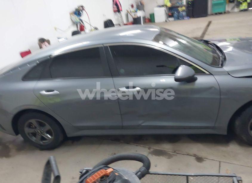 Photo 14 of 2021 Kia K5 LX (VIN 5XXG24J23MG006041)