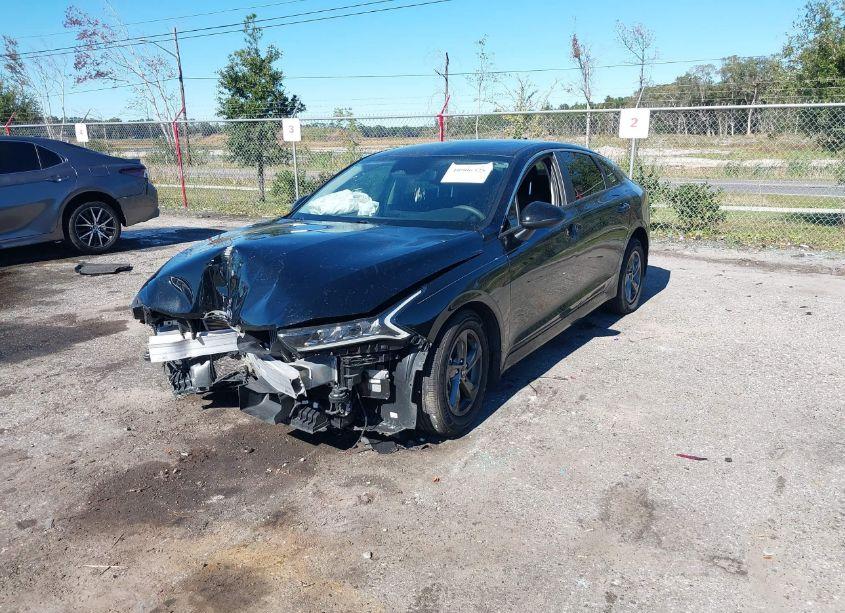 Photo 2 of 2021 Kia K5 LX (VIN 5XXG24J23MG032056)