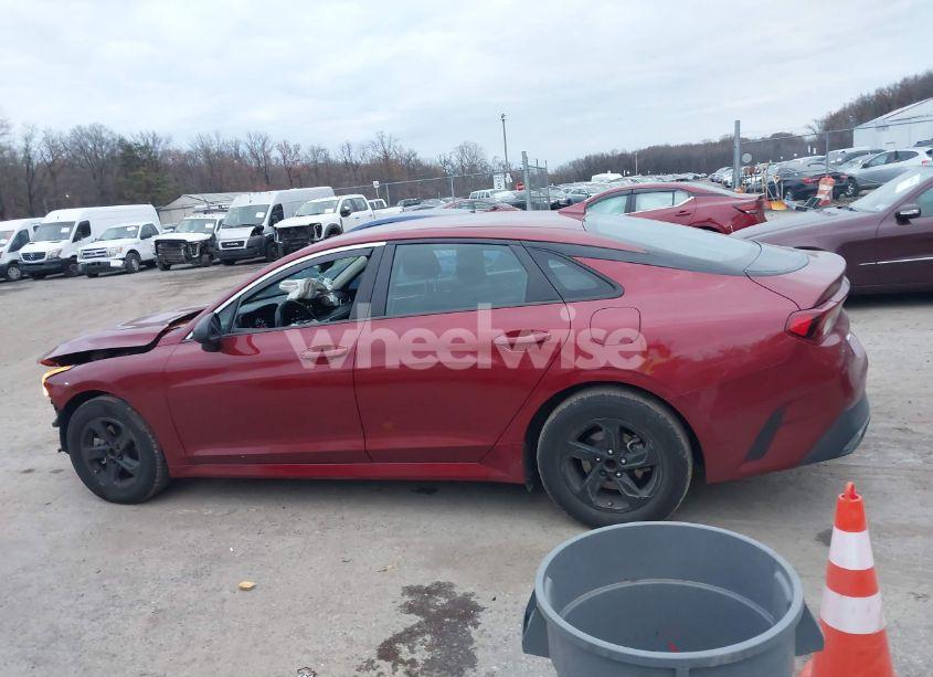 Photo 14 of 2021 Kia K5 LX (VIN 5XXG24J24MG041221)