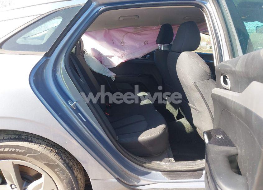 Photo 8 of 2021 Kia K5 LX (VIN 5XXG24J25MG024282)