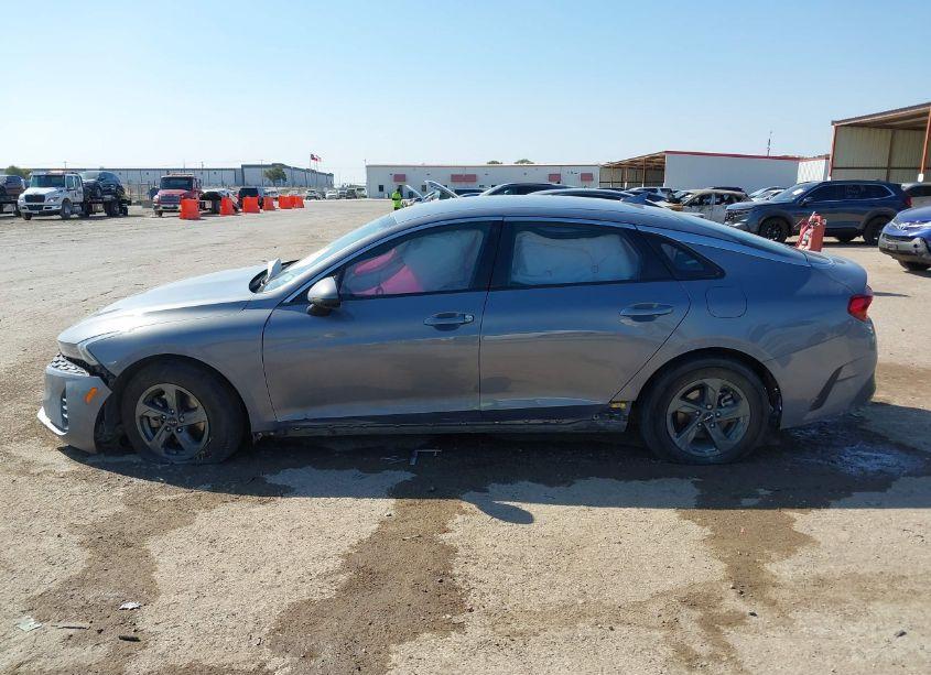 Photo 14 of 2022 Kia K5 LX (VIN 5XXG24J27NG107228)