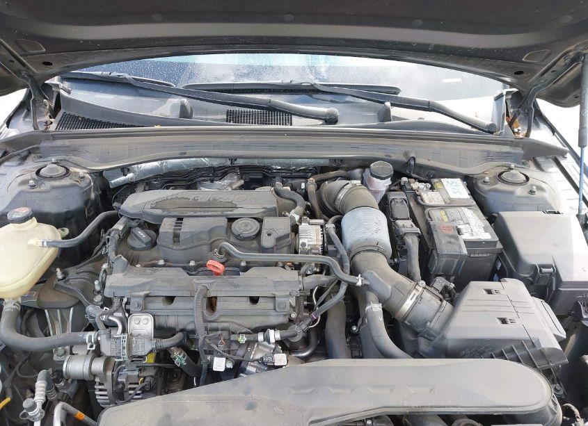 Photo 10 of 2022 Kia K5 EX (VIN 5XXG34J20NG087790)