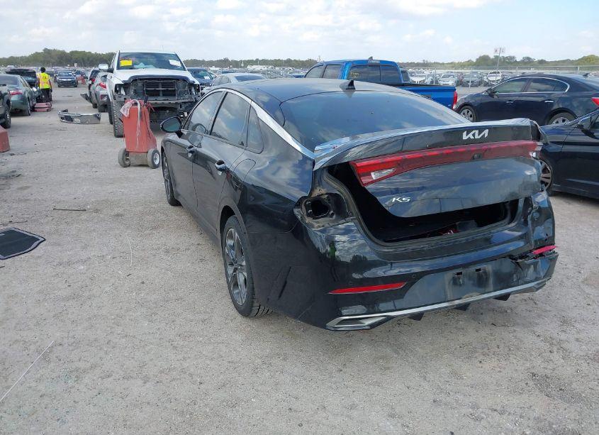 Photo 3 of 2022 Kia K5 EX (VIN 5XXG34J20NG087790)