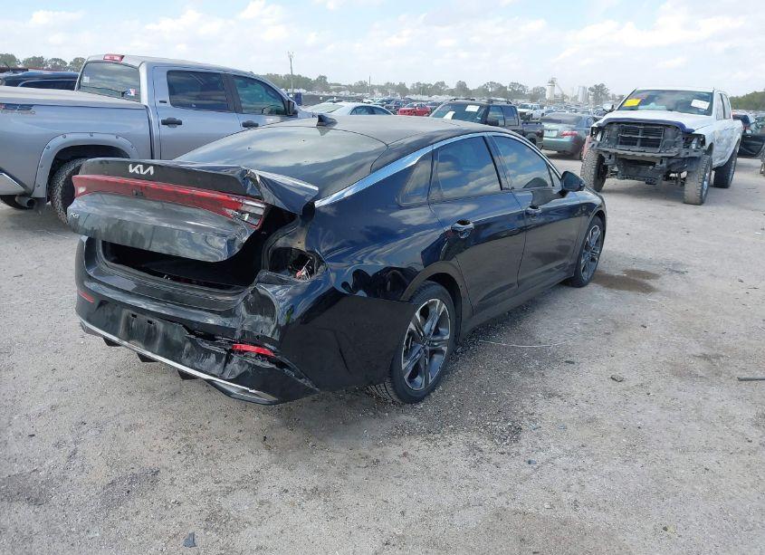 Photo 4 of 2022 Kia K5 EX (VIN 5XXG34J20NG087790)