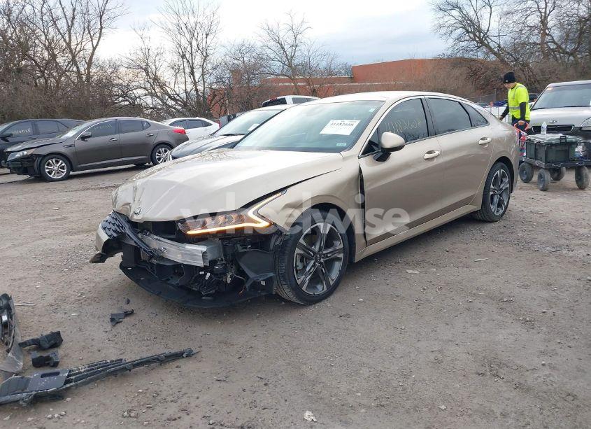 Photo 2 of 2021 Kia K5 EX (VIN 5XXG34J21MG039424)