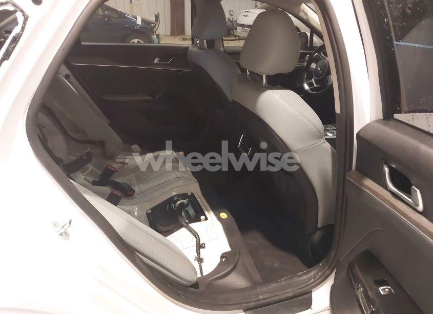 Photo 8 of 2022 Kia K5 EX (VIN 5XXG34J21NG146670)