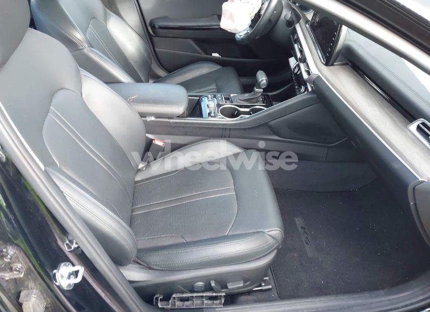 Photo 5 of 2024 Kia K5 EX (VIN 5XXG34J21RG247827)