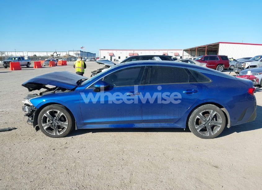 Photo 14 of 2021 Kia K5 EX (VIN 5XXG34J22MG036869)