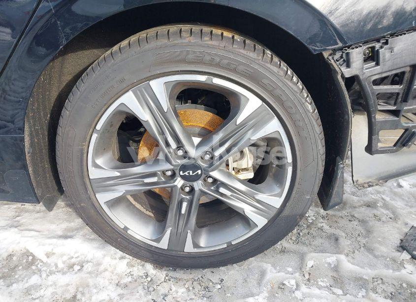 Photo 12 of 2022 Kia K5 EX (VIN 5XXG34J24NG104249)