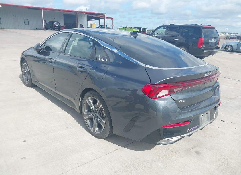 Photo 3 of 2022 Kia K5 EX (VIN 5XXG34J24NG115302)