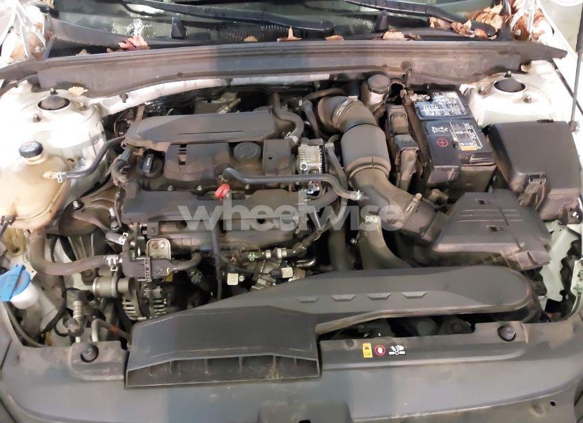 Photo 10 of 2022 Kia K5 EX (VIN 5XXG34J24NG119737)