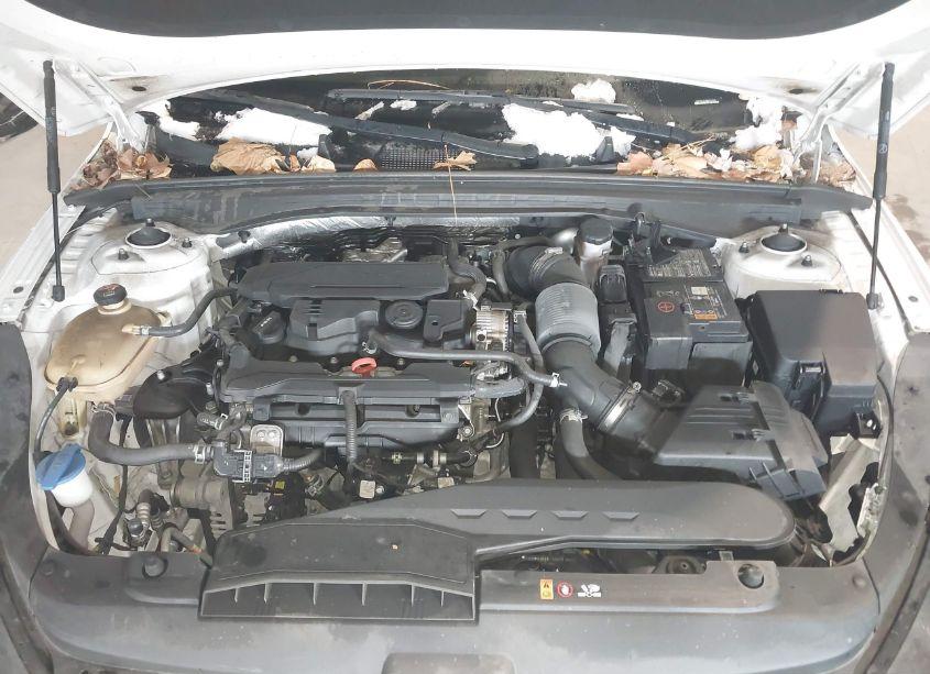 Photo 10 of 2022 Kia K5 EX (VIN 5XXG34J24NG137302)