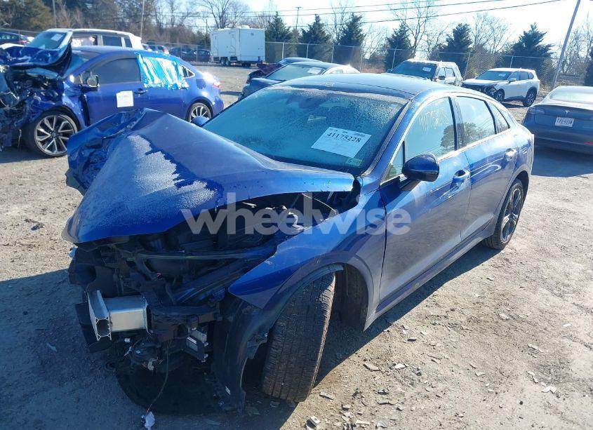 Photo 2 of 2021 Kia K5 EX (VIN 5XXG34J25MG031925)