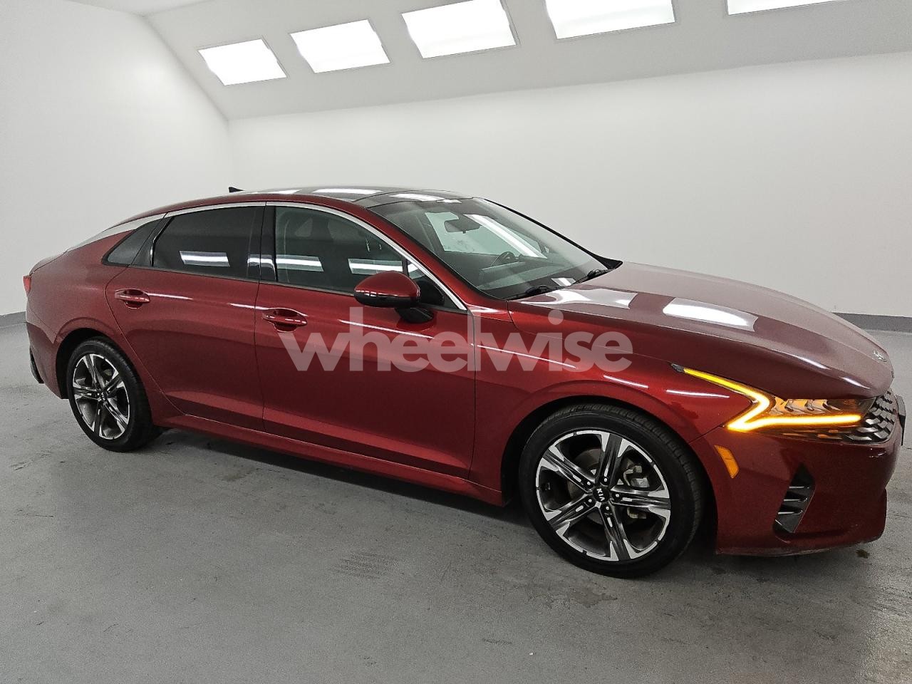 Photo 4 of 2021 KIA K5 EX (VIN 5XXG34J25MG036221)