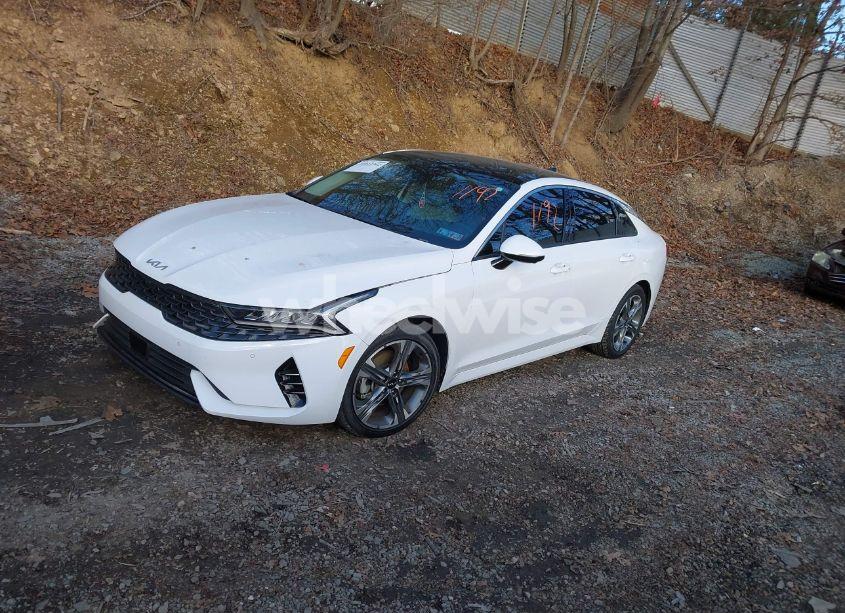 Photo 2 of 2024 Kia K5 EX (VIN 5XXG34J25RG228696)