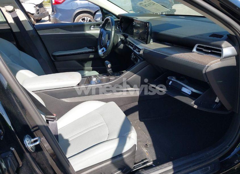 Photo 5 of 2021 Kia K5 EX (VIN 5XXG34J26MG032503)