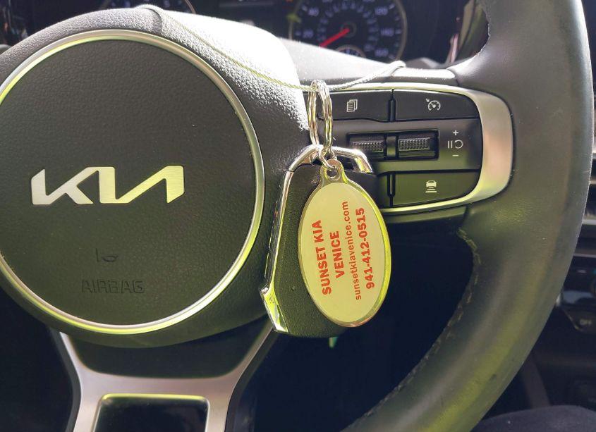 Photo 11 of 2022 Kia K5 EX (VIN 5XXG34J26NG140301)