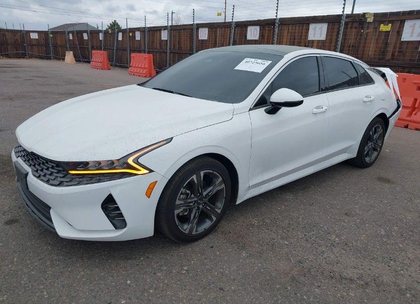 Photo 2 of 2021 Kia K5 EX (VIN 5XXG34J28MG032342)