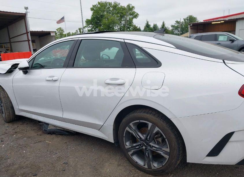 Photo 13 of 2022 Kia K5 EX (VIN 5XXG34J28NG105792)