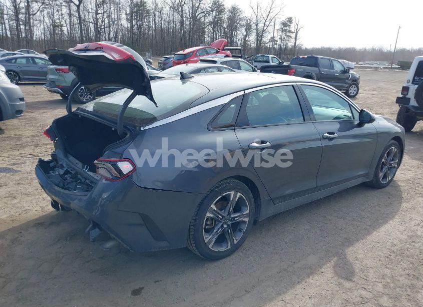 Photo 4 of 2022 Kia K5 EX (VIN 5XXG34J28NG115965)