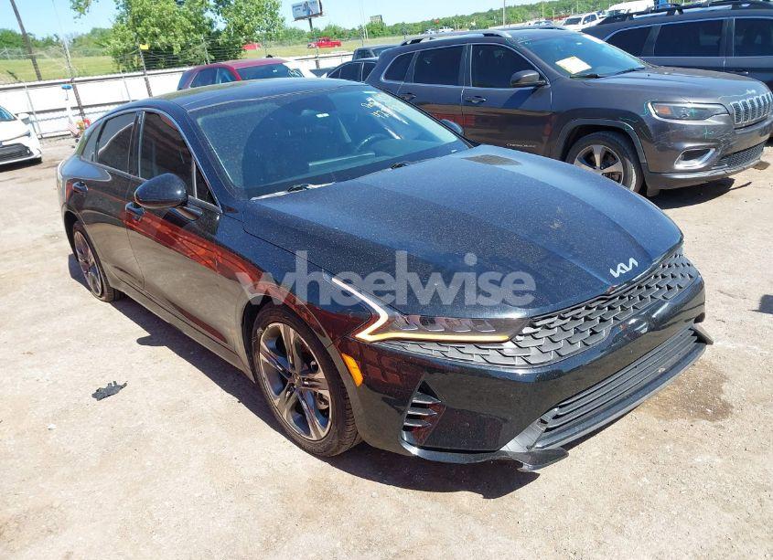 2022 Kia K5 EX (VIN 5XXG34J29NG110161) main photo