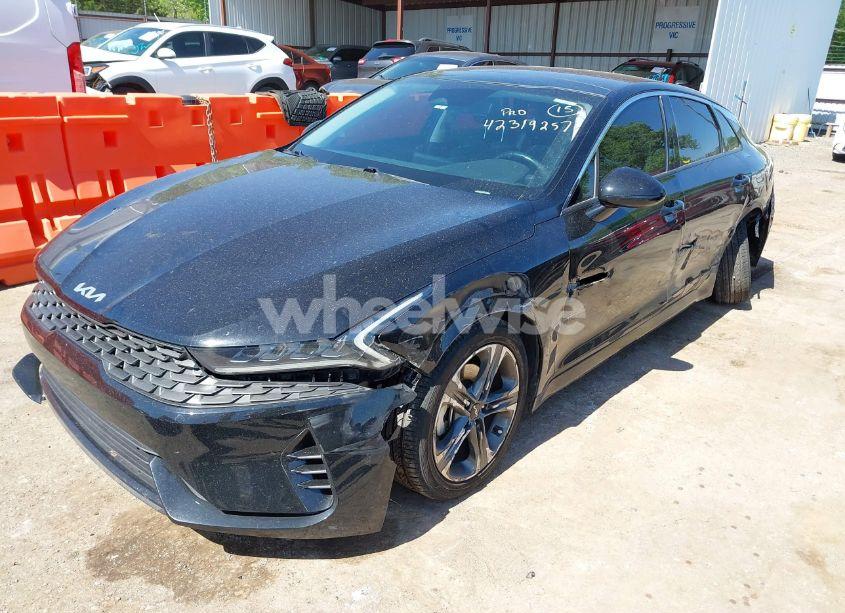 Photo 2 of 2022 Kia K5 EX (VIN 5XXG34J29NG110161)