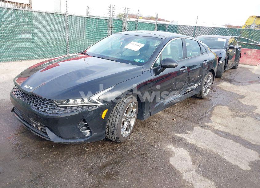 Photo 2 of 2022 Kia K5 EX (VIN 5XXG34J2XNG109875)