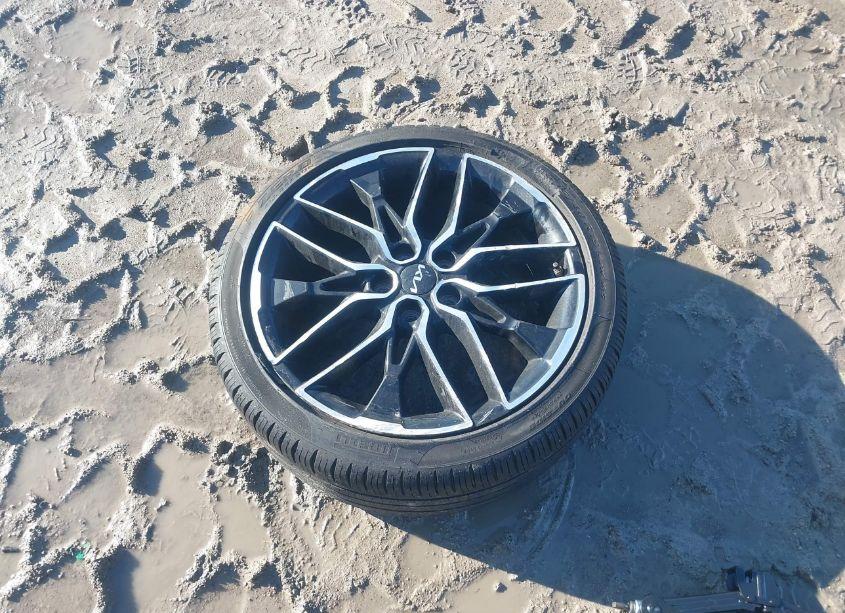 Photo 12 of 2024 Kia K5 GT (VIN 5XXG44J83RG233378)