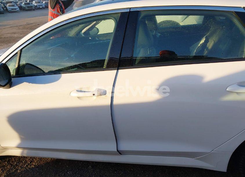 Photo 14 of 2023 Kia K5 GT (VIN 5XXG44J87PG205922)