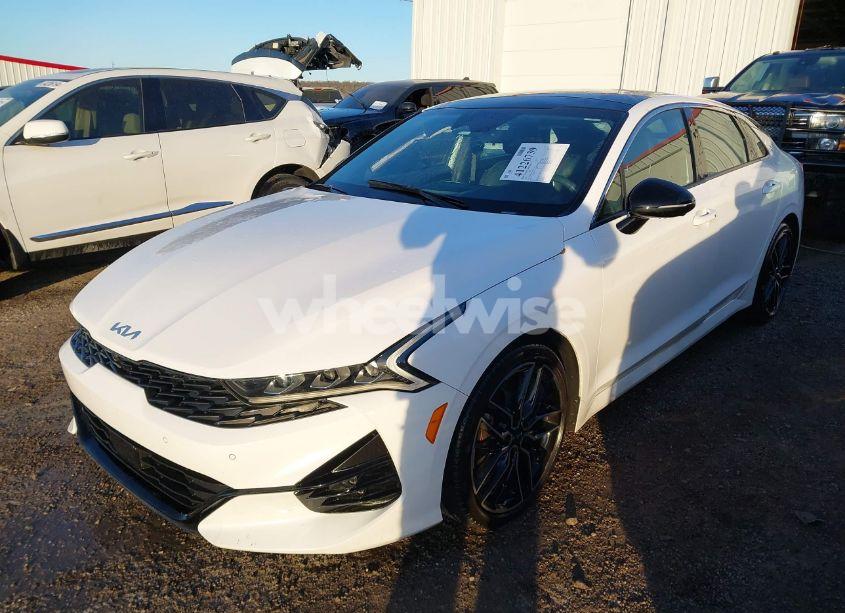 Photo 2 of 2023 Kia K5 GT (VIN 5XXG44J87PG205922)