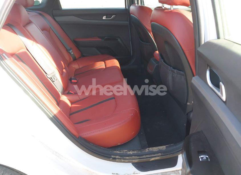 Photo 8 of 2024 Kia K5 GT-LINE (VIN 5XXG64J20RG259832)