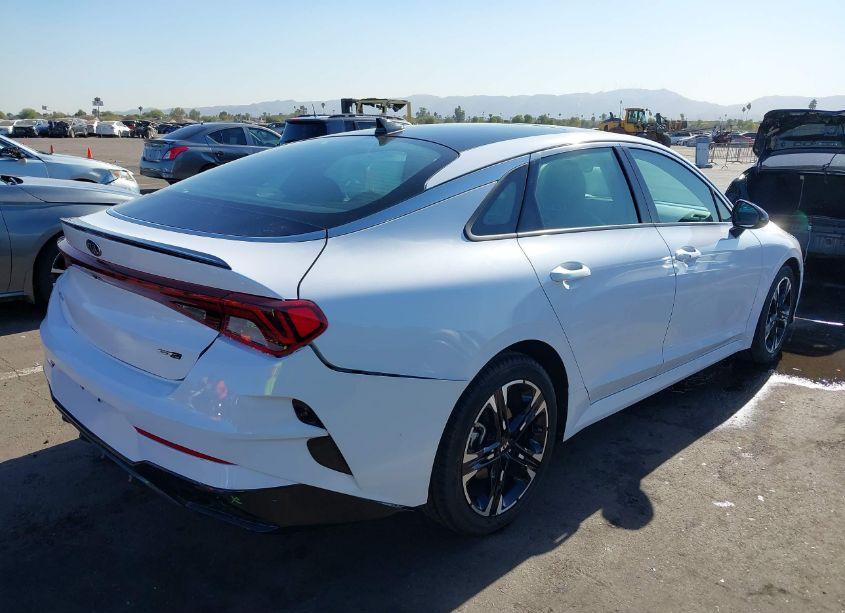 Photo 4 of 2021 Kia K5 GT-LINE (VIN 5XXG64J21MG058787)