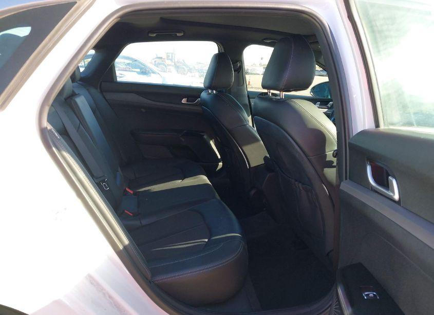 Photo 8 of 2021 Kia K5 GT-LINE (VIN 5XXG64J21MG058787)